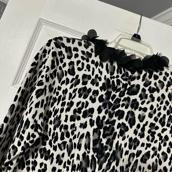 White House Black Market Animal Print Button Front Cardigan Sweater - Picture 13 of 16